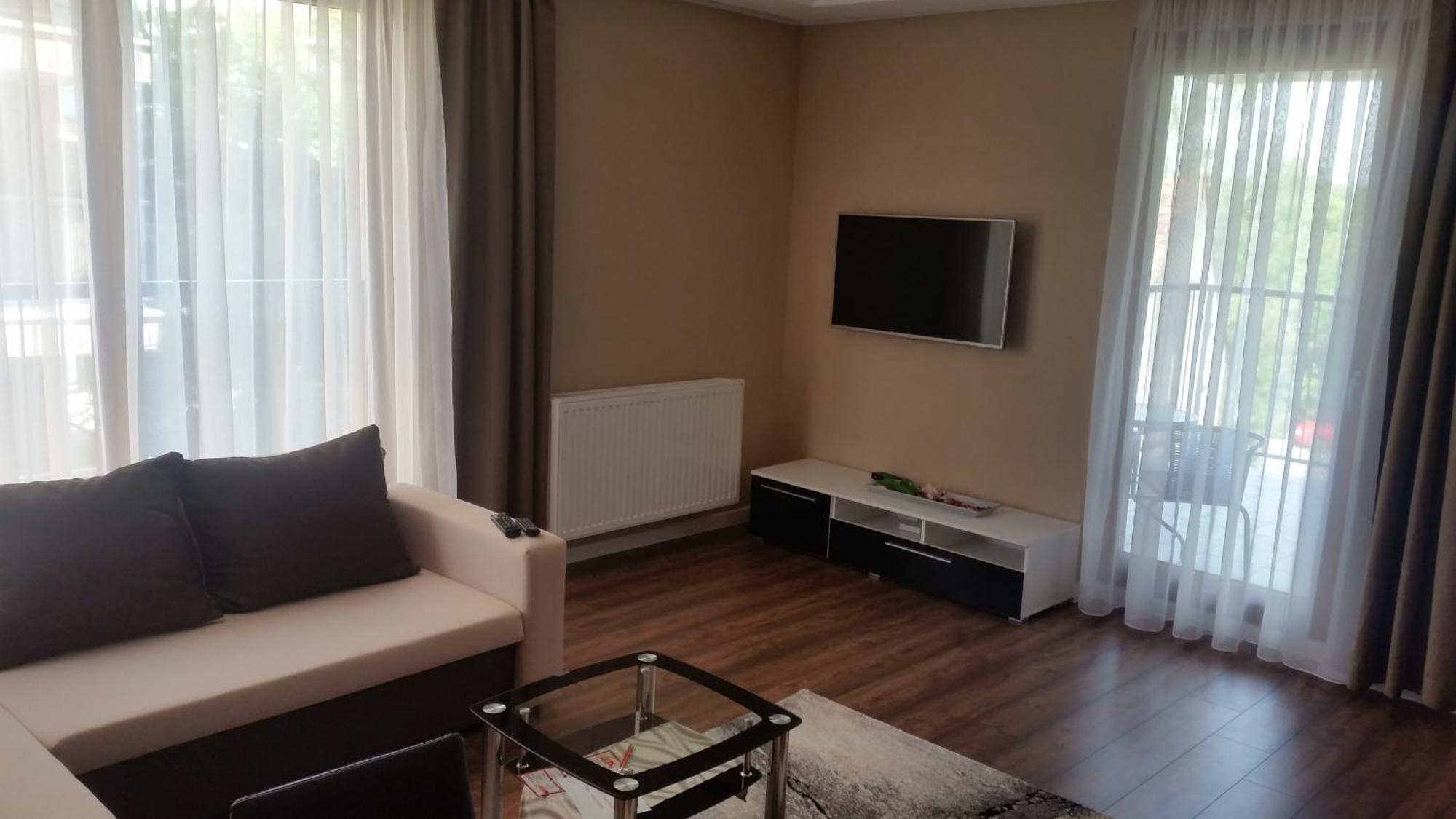 Apartament Wilga Park Краков Экстерьер фото